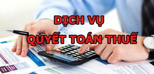 A person using a calculator

AI-generated content may be incorrect.